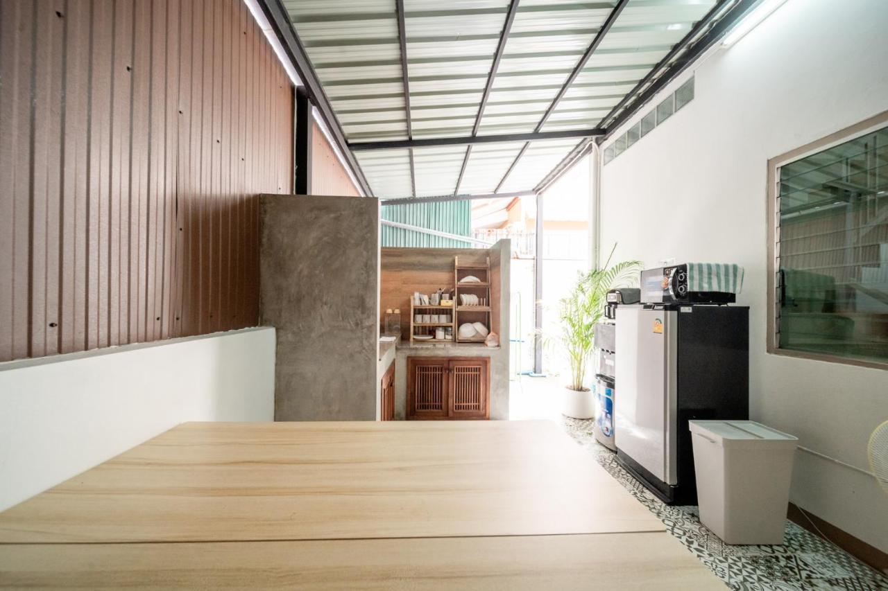 צ'יאנג מאי Socialer Coliving & Coworking Space מראה חיצוני תמונה