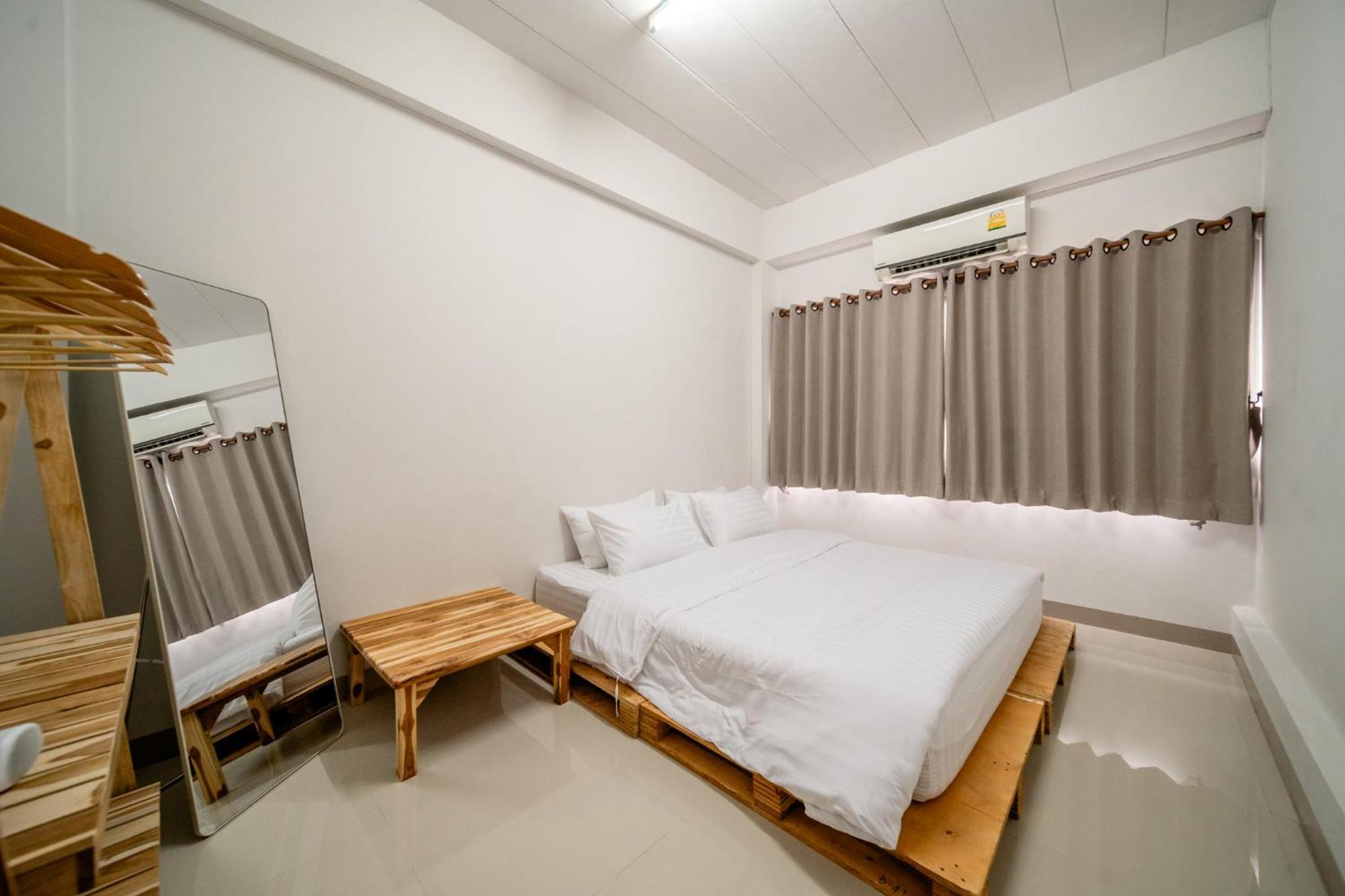 צ'יאנג מאי Socialer Coliving & Coworking Space מראה חיצוני תמונה